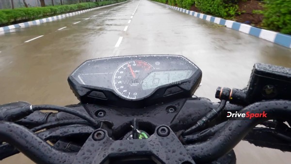 Bajaj Pulsar N160 Review: Design, Specs, Performance, Features, Handling, Ride Comfort & Other Details