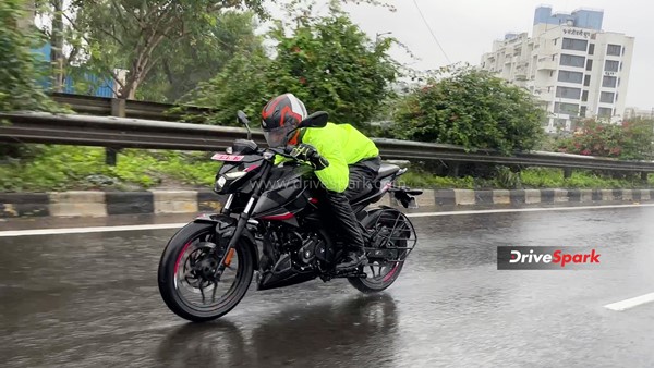 Bajaj Pulsar N160 Review: Design, Specs, Performance, Features, Handling, Ride Comfort & Other Details