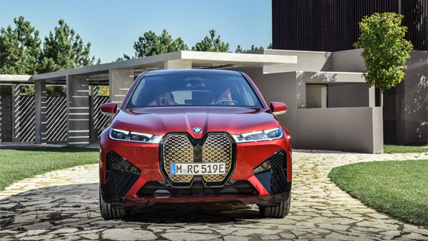 BMW Recalls iX and i4 EVs Over Battery Issues - Owners Told Not To Drive Charge Or Park Vehicles 