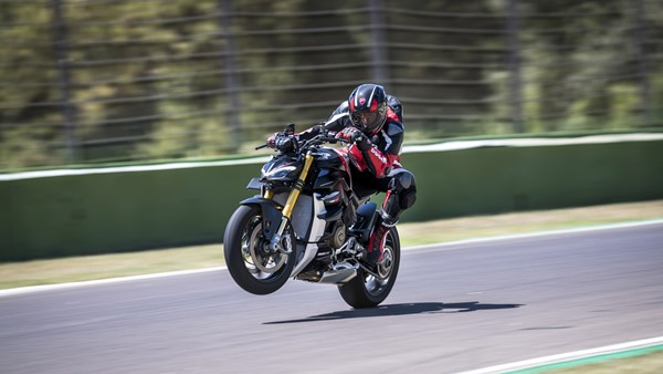 Ducati Streetfighter V4 SP Launched At Rs 34.99 Lakhs