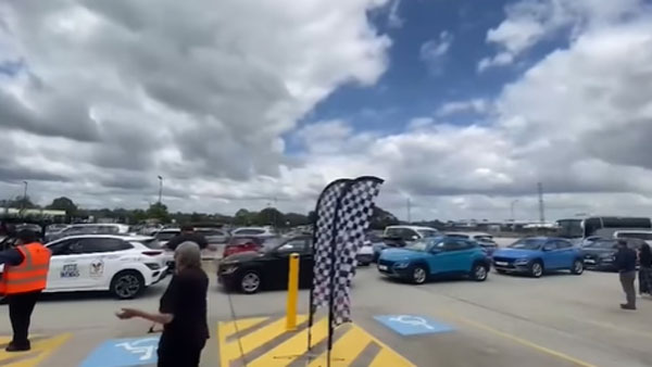 Man Pulls Five Hyundai Kona SUVs With His Teeth To Claim Guinness World Record