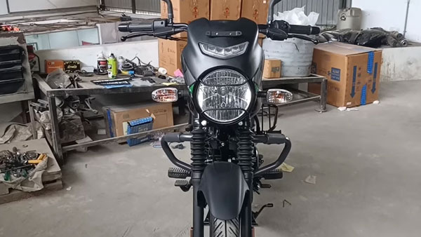 Bajaj CT125X Spotted At Dealership - Rivals Honda Shine, Hero Super Splendor & More