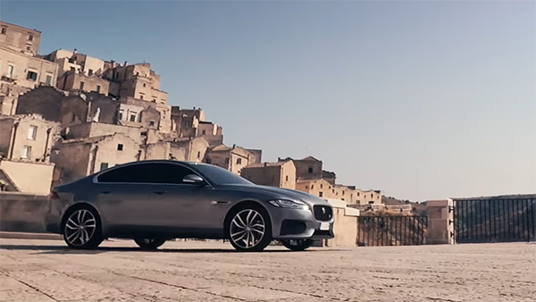 James Bond Cars Auction: Jaguar Land Rover Cars Used In No Time To Die Movie To Be Auctioned