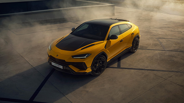 Lamborghini Urus Performante Revealed At Monterey Car Week - Super SUV Gets Crazier
