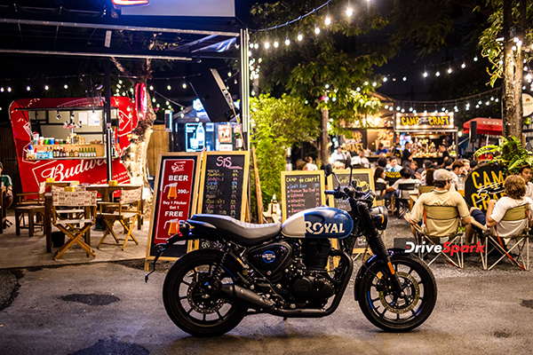Royal Enfield Hunter 350 First Ride Review - New Age Shikari On The Prowl In Bangkok