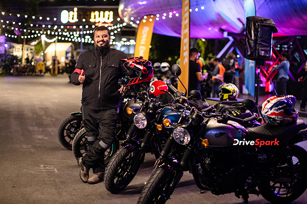 Royal Enfield Hunter 350 First Ride Review - New Age Shikari On The Prowl In Bangkok