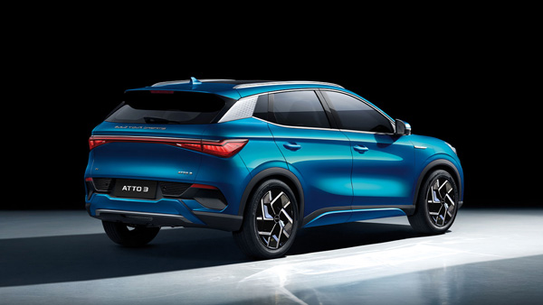 BYD Atto 3 Electric SUV Infotainment Unit Can Do This 