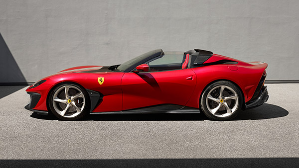 1 of 1 Ferrari SP51 Revealed - Flexing Prancing Horse Style