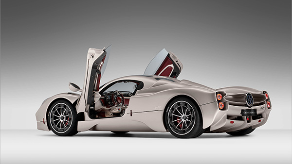 The Pagani Utopia - More Powerful & Lighter Than Huayra The Pagani Utopia - More Powerful & Lighter Than Huayra