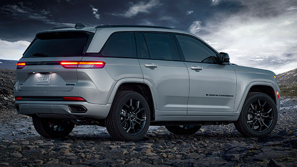 Jeep Grand Cherokee Teased Ahead Of November Launch