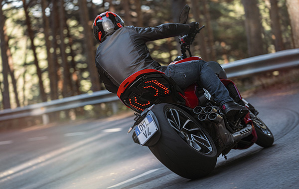 Ducati Diavel V4 Revealed - Diabolical Bruiser Get Even More Devilish
