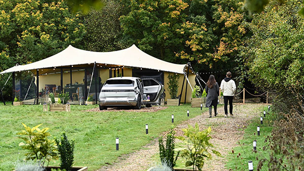 Hotel Hyundai Is The World's First Car-Powered Hotel - The Perfect Eco-Glamping Experience?