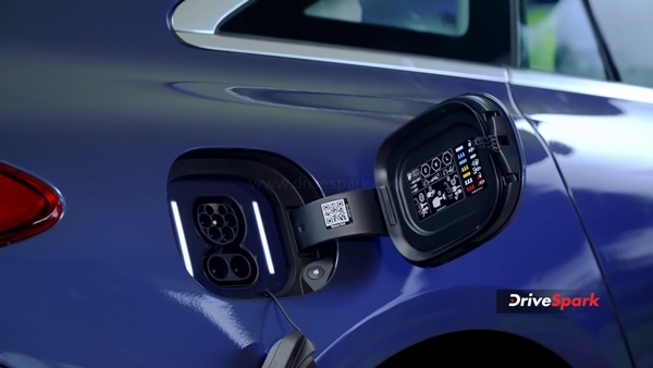 Mercedes EQS 580 First Drive Review - The S-Class Of EVs