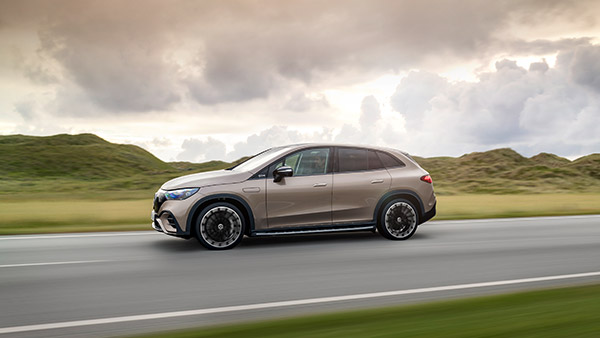 Mercedes EQE SUV Revealed - 590km Range