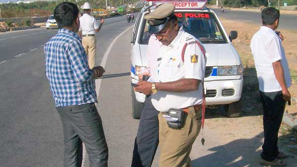 No Fines In Gujarat During Diwali: Gujarat Police To Give Flowers To Traffic Law Offenders