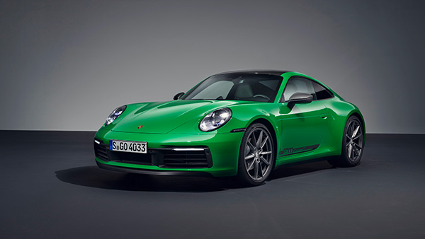Porsche 911 Carrera T Revealed With 7-Speed Manual Gearbox - Stripped Back Driver's Special