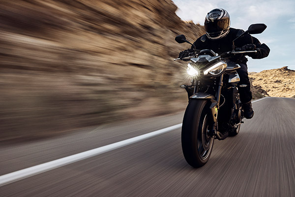 2023 Triumph Speed Triple 765 Lineup Revealed - British Triple Threat