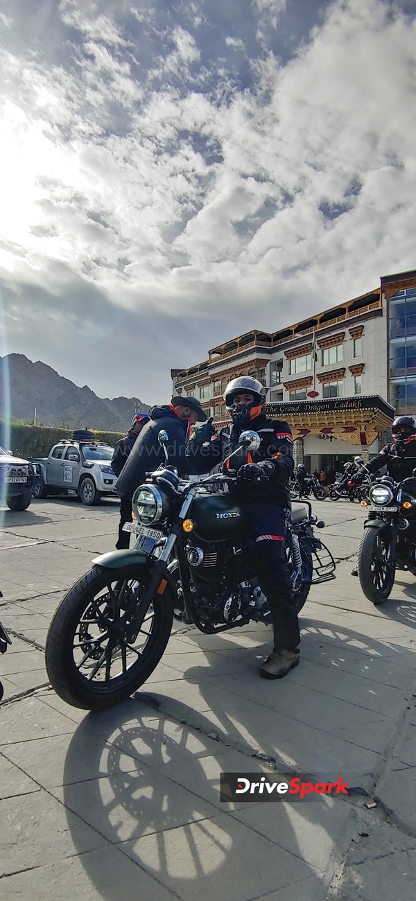 Honda CB350 Sunchasers — A Higher Chase: Roadtripping High In The Mountains Of Ladakh