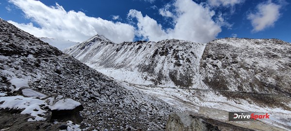 Honda CB350 Sunchasers — A Higher Chase: Roadtripping High In The Mountains Of Ladakh