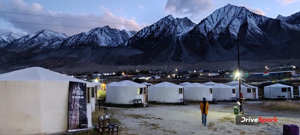 Honda CB350 Sunchasers — A Higher Chase: Roadtripping High In The Mountains Of Ladakh