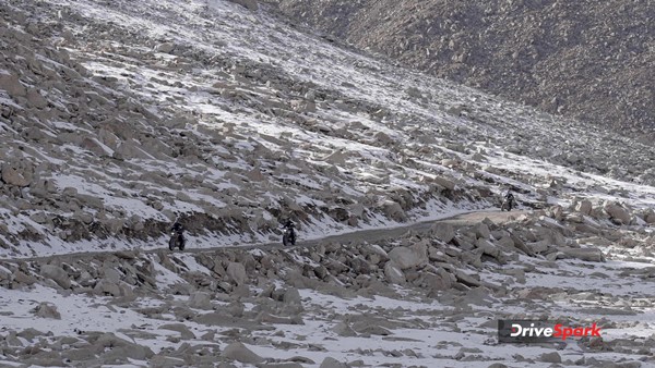 Honda CB350 Sunchasers — A Higher Chase: Roadtripping High In The Mountains Of Ladakh