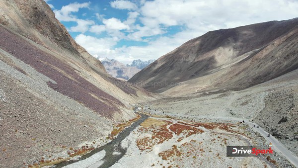 Honda CB350 Sunchasers — A Higher Chase: Roadtripping High In The Mountains Of Ladakh