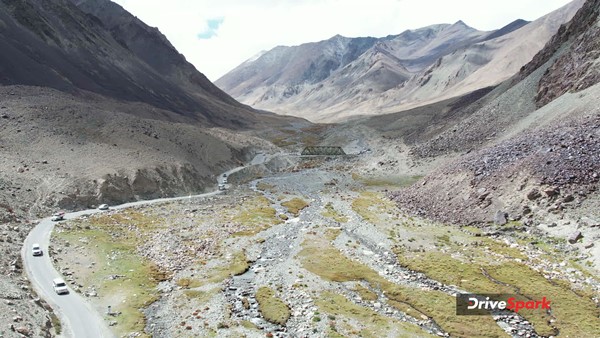 Honda CB350 Sunchasers — A Higher Chase: Roadtripping High In The Mountains Of Ladakh
