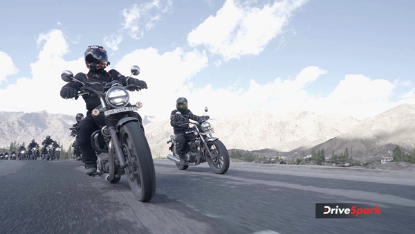Honda CB350 Sunchasers — A Higher Chase: Roadtripping High In The Mountains Of Ladakh
