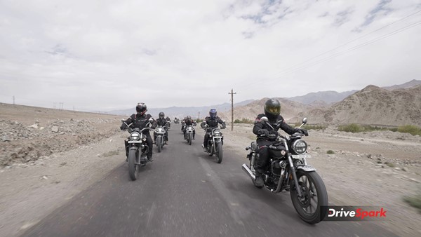 Honda CB350 Sunchasers — A Higher Chase: Roadtripping High In The Mountains Of Ladakh
