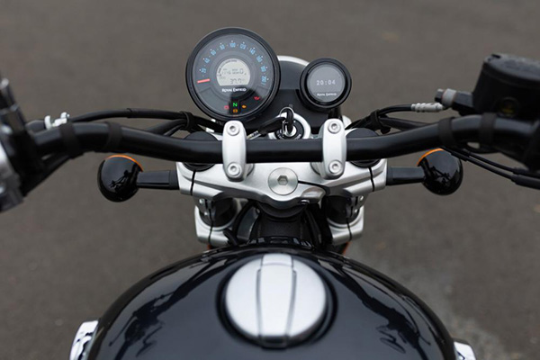 Top 5 Things About The Royal Enfield Super Meteor 650