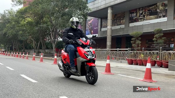 hero xoom tracking shot