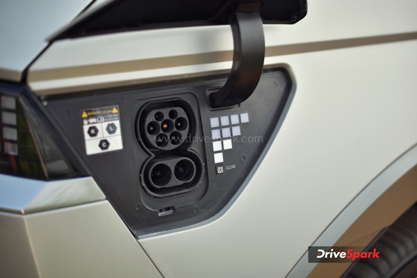 ioniq 5 charging port