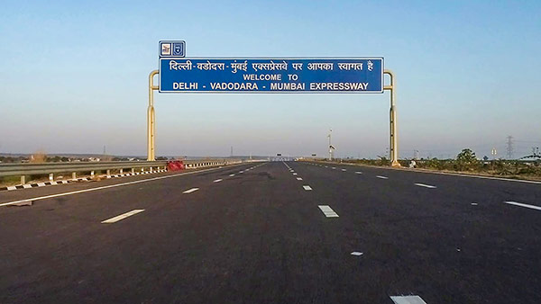 delhi -mumbai expressway