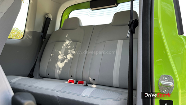 mg comet ev rear seats