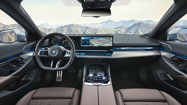 2023 bmw 5 series interiors