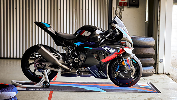 2023 BMW M 1000 RR