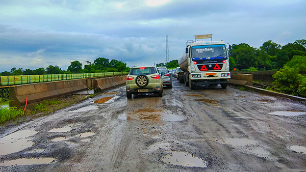 potholes-and-the-damage-it-can-cause