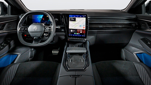 renault rafale interior