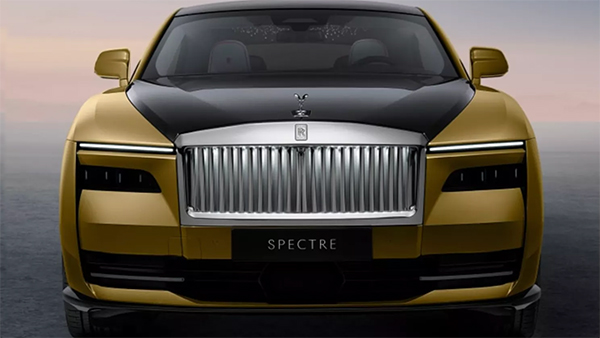 Rolls-Royce Spectre Front