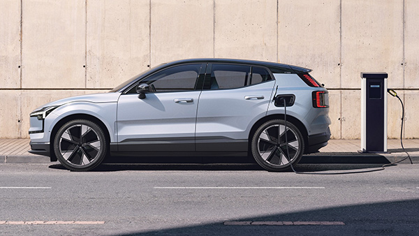 Volvo EX30 side design