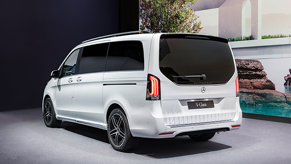 2024 mercedes v-class rear profile
