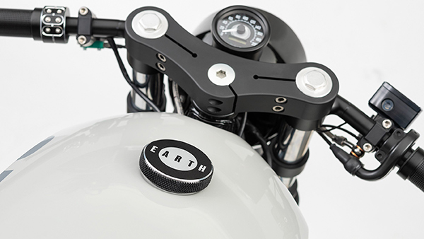 earth motorcycles huncut