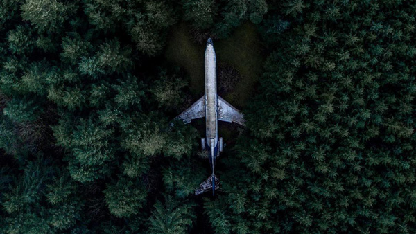 Man Who Lives In A Boeing 727 Aeroplane 