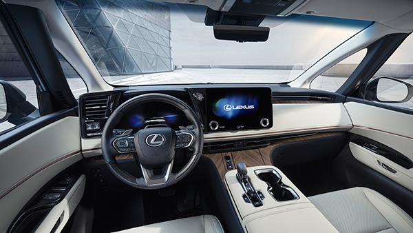 Lexus LM Dash