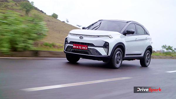 2023 tata nexon ev review tracking shot