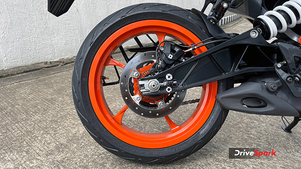 2024 KTM 390 Duke Review rear wheel and brake