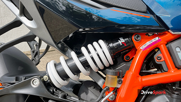 2024 KTM 390 Duke Review rear suspension