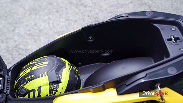 river indie review underseat storage