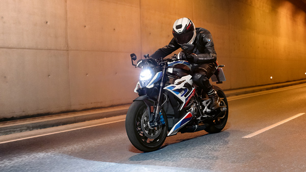 BMW M1000 R Front Running Shot
