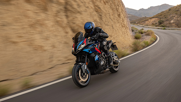 BMW M 1000 XR running shot